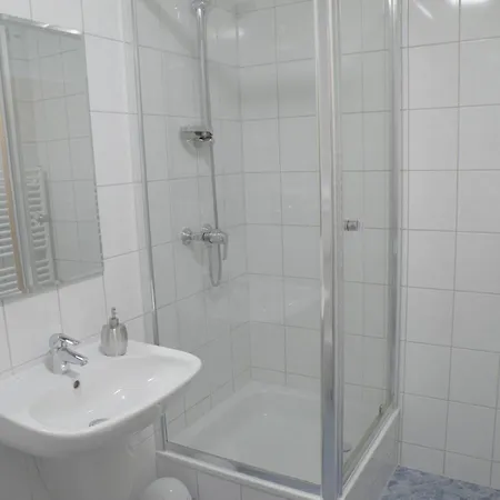 Bed and Breakfast Am Lindenbaum Sebnitz Zimmer foto